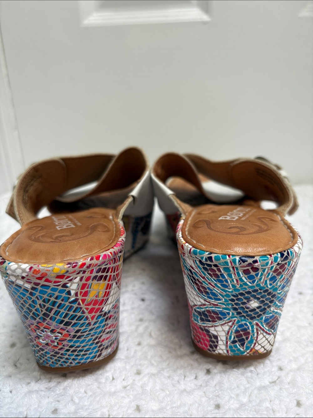 Born Curstyn White Leather Floral Mosaic Boho Wedge Heel Sandals Women’s Size 8M - Picture 6 of 14
